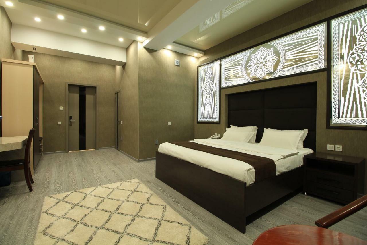 Safir Business Hotel O دوشانبي المظهر الخارجي الصورة