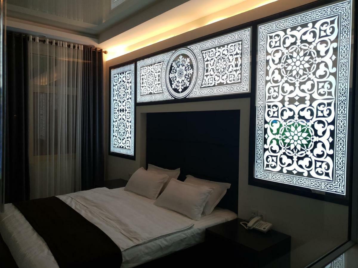 Safir Business Hotel O دوشانبي المظهر الخارجي الصورة